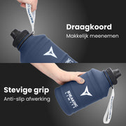 Breaking Limits Waterfles 2 liter #kleur_navy-blue